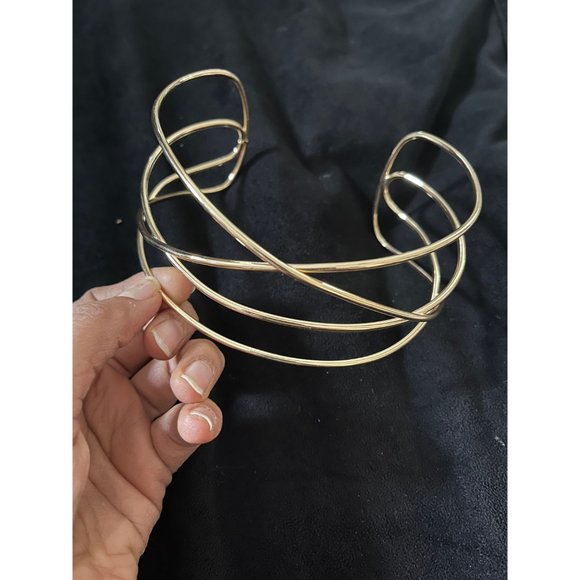 Chunky gold necklace cuff choker big statement oversized large metal statement - Picture 4 of 7